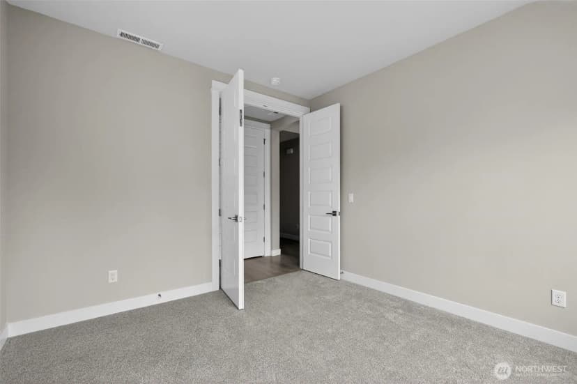 Property photo for 5550 Nw Bonfire Court, Bremerton photo 27