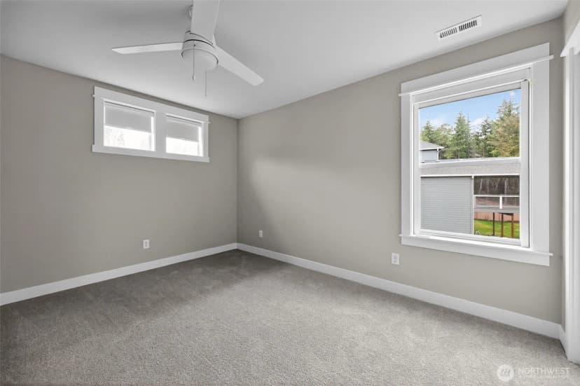 Property photo for 5550 Nw Bonfire Court, Bremerton photo 14