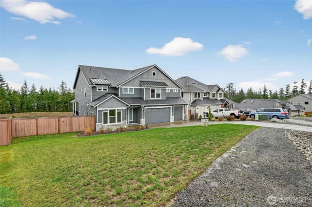 Property photo for 5550 Nw Bonfire Court, Bremerton photo 4