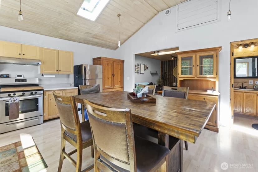 Property photo for 19002 Sorenson Road Se, Yelm photo 11