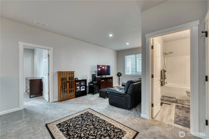 Property photo for 12819 Springboard Avenue Nw, Silverdale photo 15