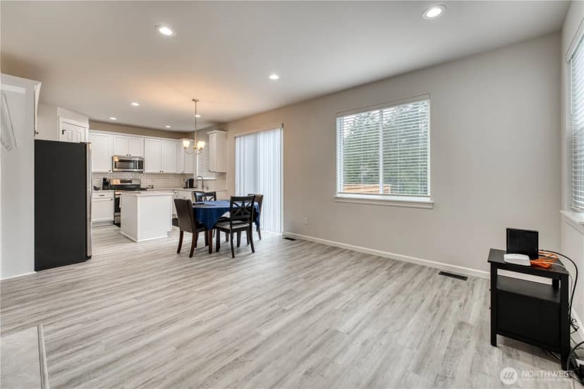 Property photo for 12819 Springboard Avenue Nw, Silverdale photo 6