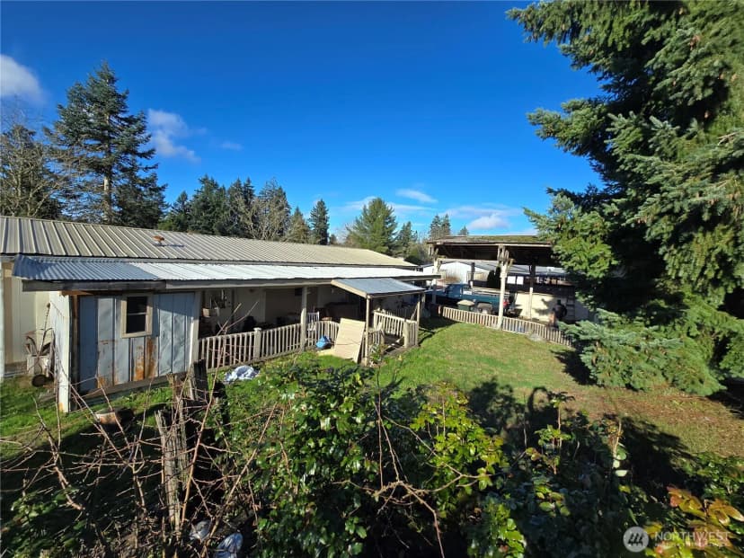 Property photo for 914 Nottingham Drive Se, Olympia photo 2