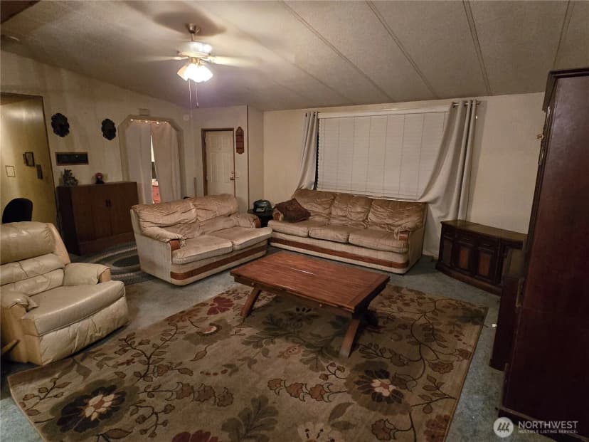 Property photo for 914 Nottingham Drive Se, Olympia photo 7