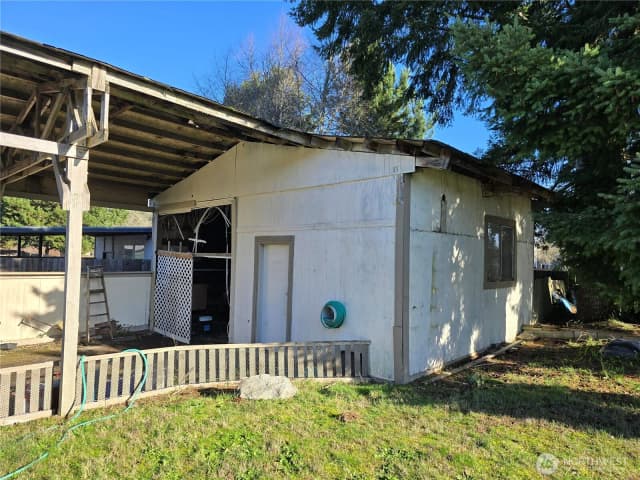 Property photo for 914 Nottingham Drive Se, Olympia photo 4