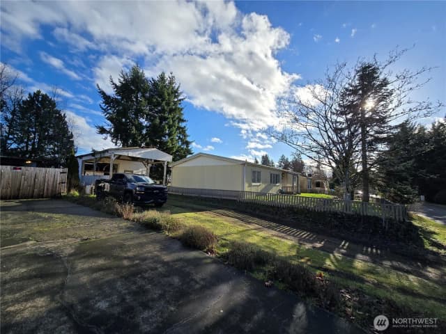 Property photo for 914 Nottingham Drive Se, Olympia