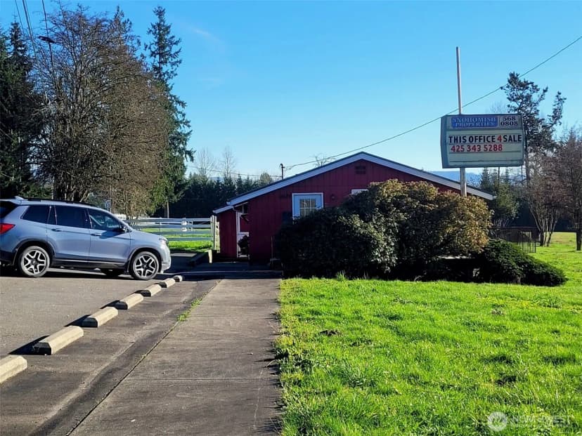 Property photo for 14626 Roosevelt Road, Snohomish photo 9