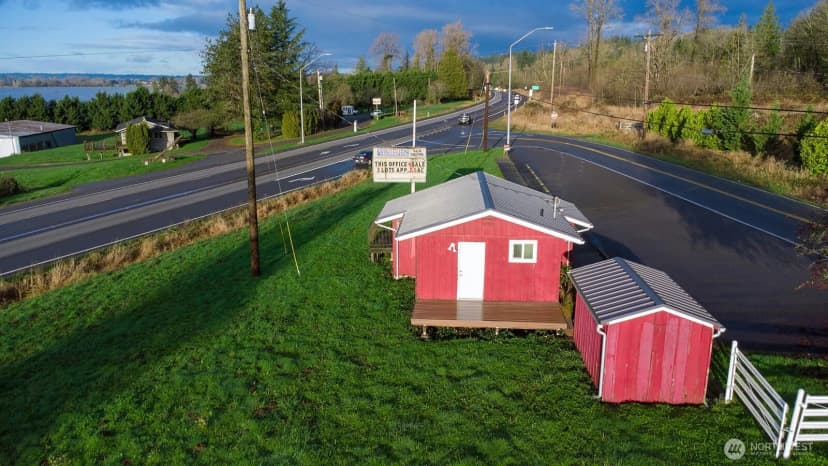Property photo for 14626 Roosevelt Road, Snohomish photo 24