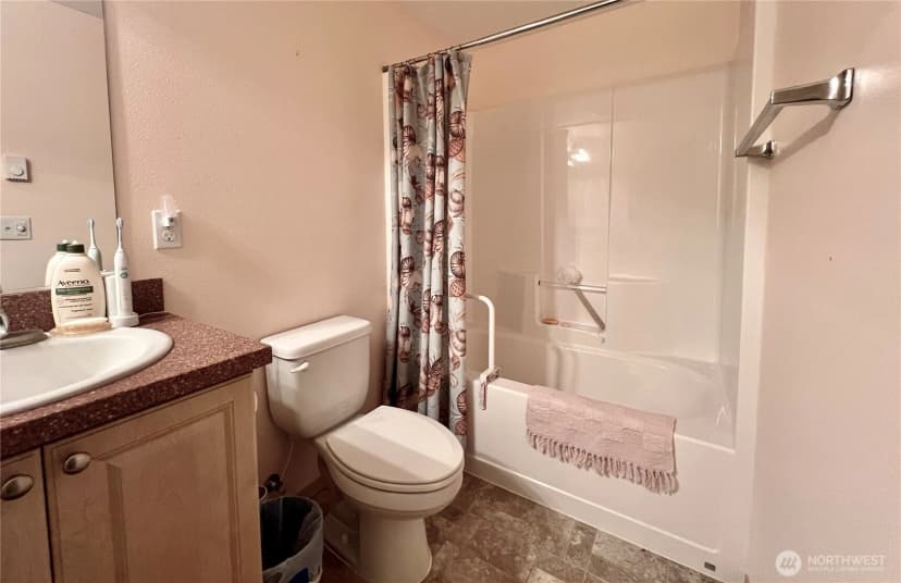 Property photo for 30211 O Place, Ocean Park photo 13