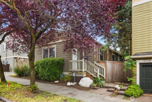 Property photo for 1717 E Spruce St., Seattle