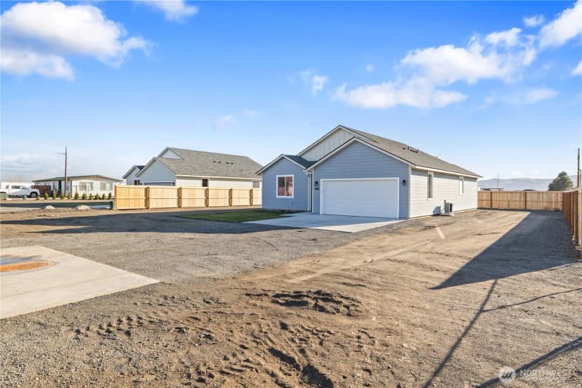 Property photo for 606 4th Street, Mattawa photo 30
