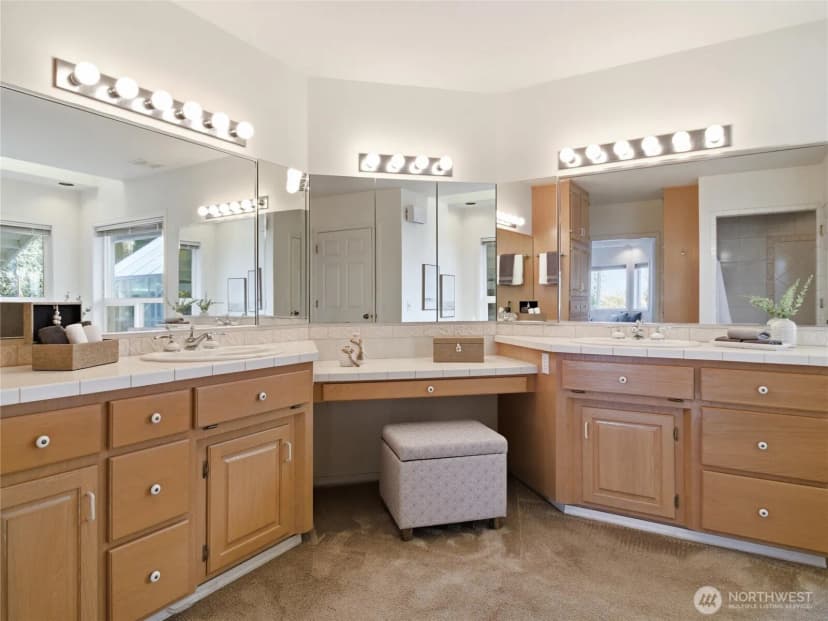 Property photo for 9020 Valley Green Drive Se, Olympia photo 14