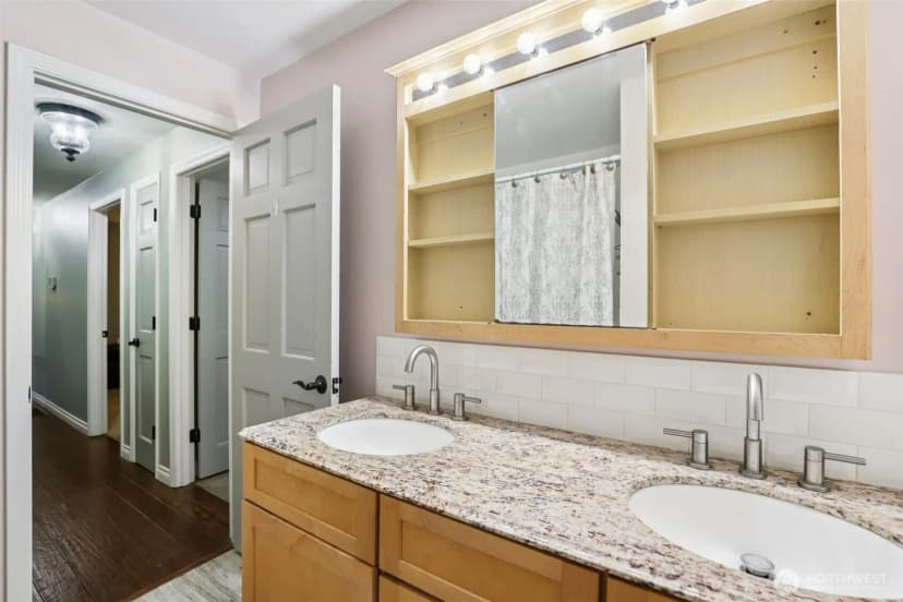 Property photo for 34212 Ne Adams Place, La Center photo 20