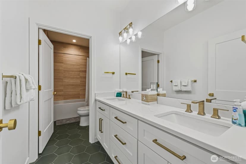 Property photo for 1409 S Cohasset Crest, Westport photo 19
