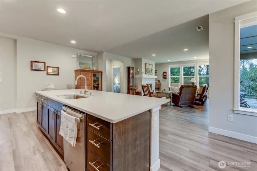 Property photo for 17909 145th Street E, Bonney Lake photo 4