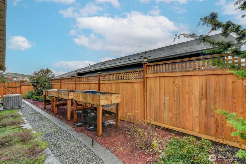 Property photo for 17909 145th Street E, Bonney Lake photo 23