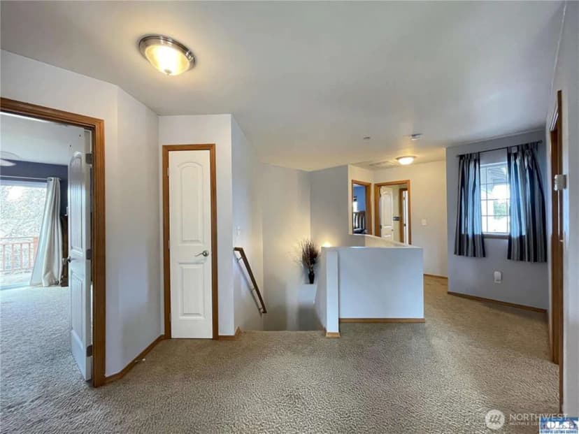 Property photo for 1006 Cathleen Street, Port Angeles photo 10
