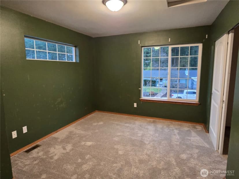 Property photo for 1006 Cathleen Street, Port Angeles photo 18