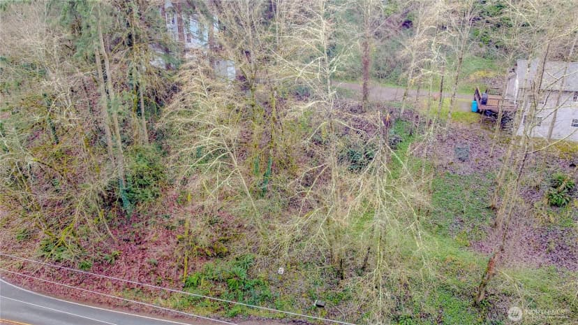 Property photo for 2415 Ne 178th Street, Shoreline photo 4