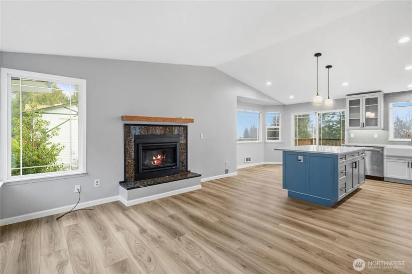 Property photo for 5824 Olive Avenue Ne, Bremerton photo 12