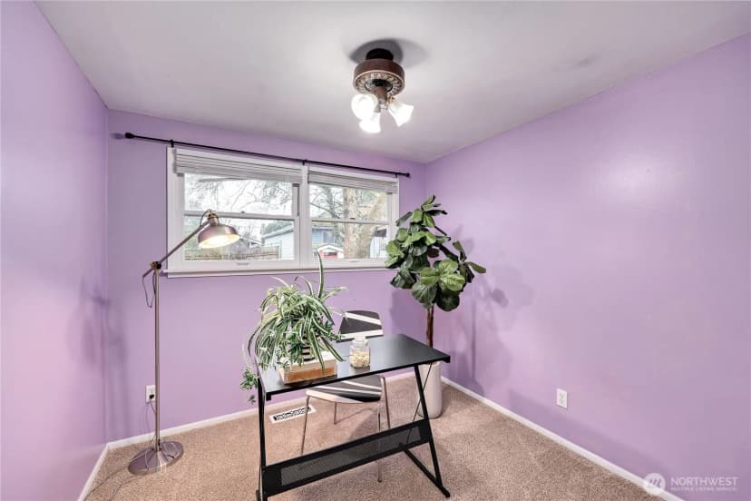 Property photo for 944 E 31st Street, Bremerton photo 21