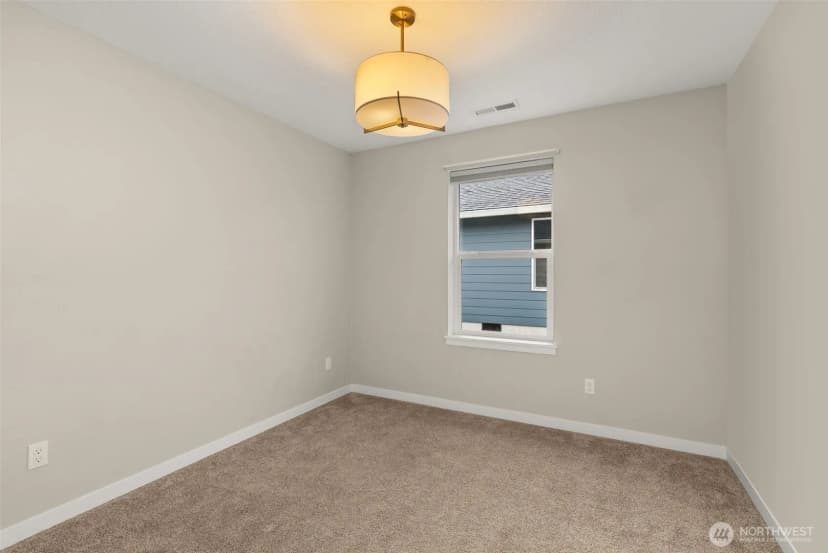 Property photo for 504 Powell Ave, Winlock photo 28