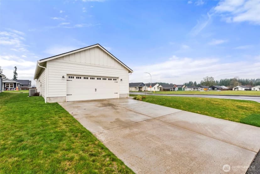 Property photo for 504 Powell Ave, Winlock photo 37