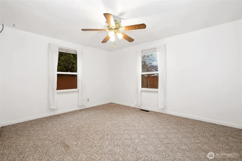 Property photo for 821 Roosevelt Street Ne, Olympia photo 22