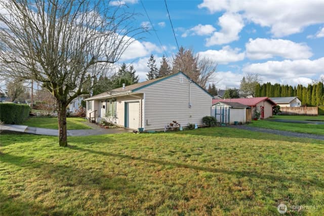 Property photo for 821 Roosevelt Street Ne, Olympia photo 3