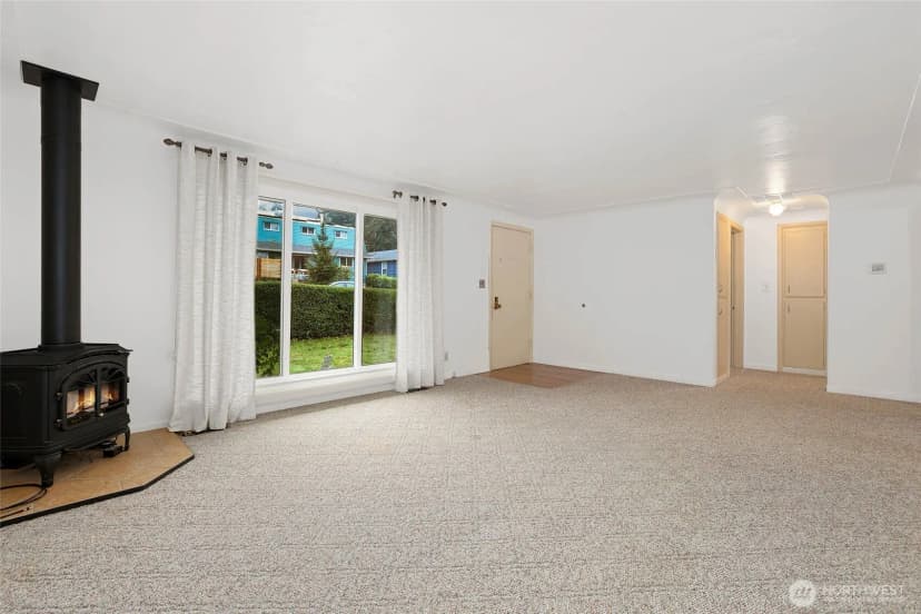Property photo for 821 Roosevelt Street Ne, Olympia photo 8