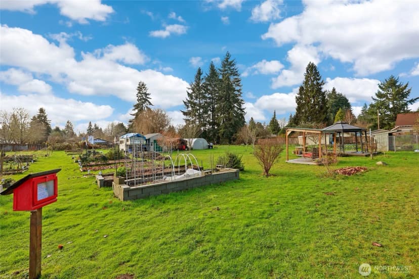 Property photo for 821 Roosevelt Street Ne, Olympia photo 39