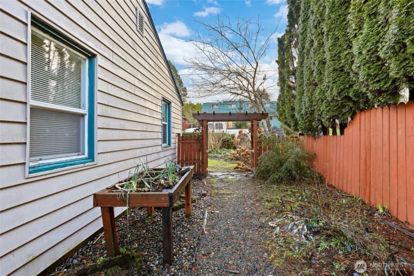 Property photo for 821 Roosevelt Street Ne, Olympia photo 34