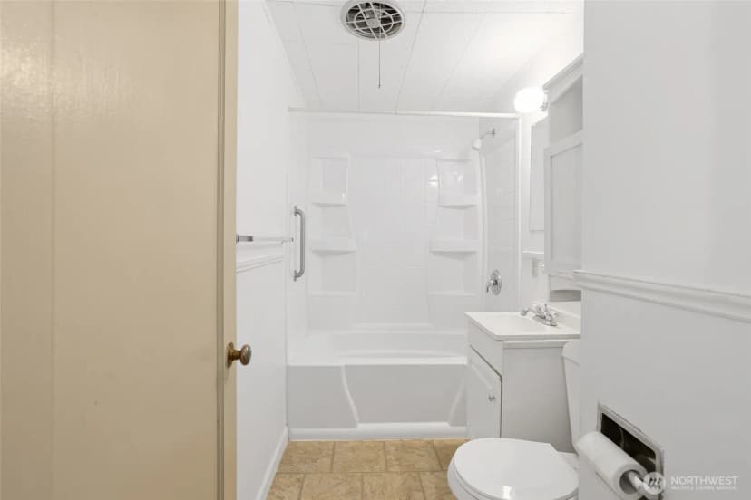 Property photo for 821 Roosevelt Street Ne, Olympia photo 26