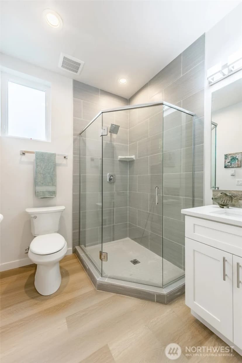 Property photo for 1015 Sturgus Avenue S #a, Seattle photo 13