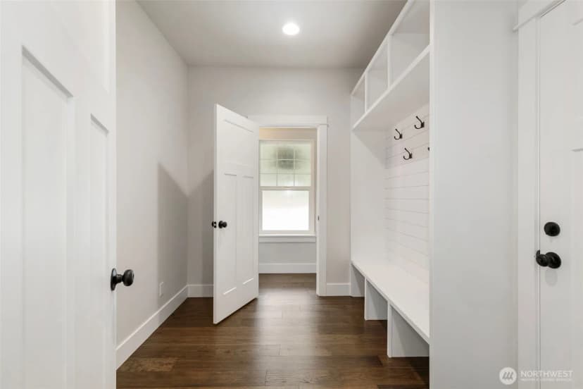 Property photo for 36651 Tamarack Drive Ne, Hansville photo 14