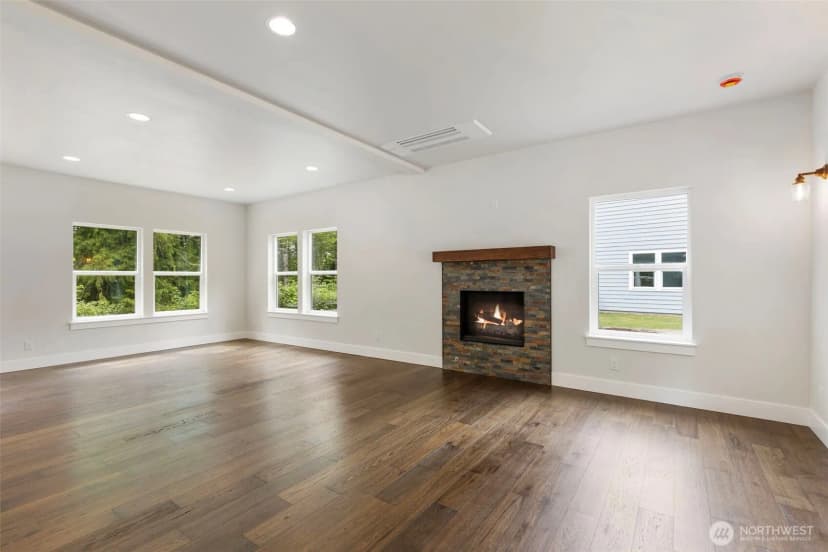 Property photo for 36651 Tamarack Drive Ne, Hansville photo 6