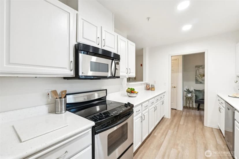 Property photo for 22454 Se 37th Terrace #2345, Issaquah photo 15