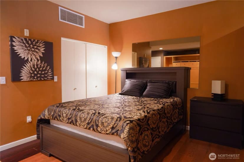 Property photo for 17 W Mercer Street #207, Seattle photo 15