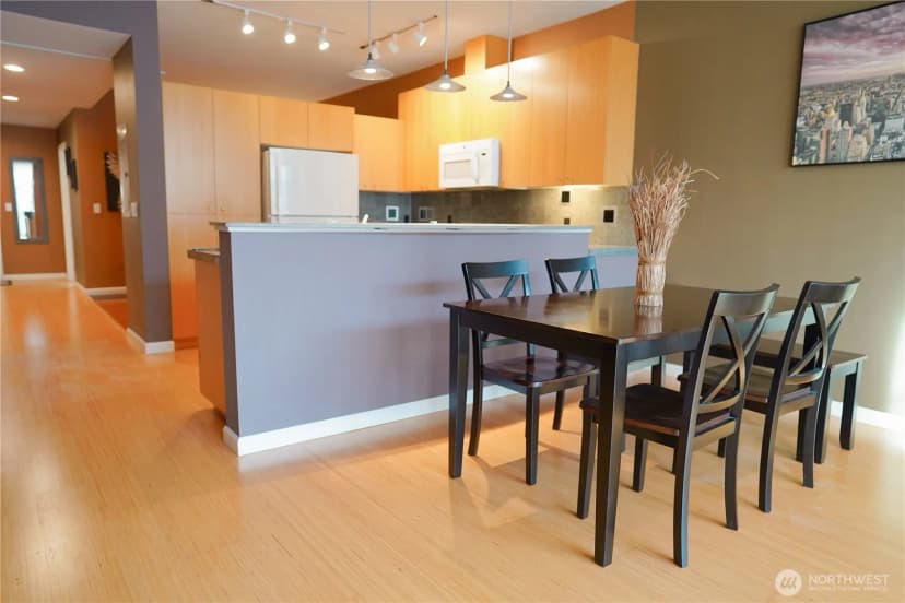 Property photo for 17 W Mercer Street #207, Seattle photo 12