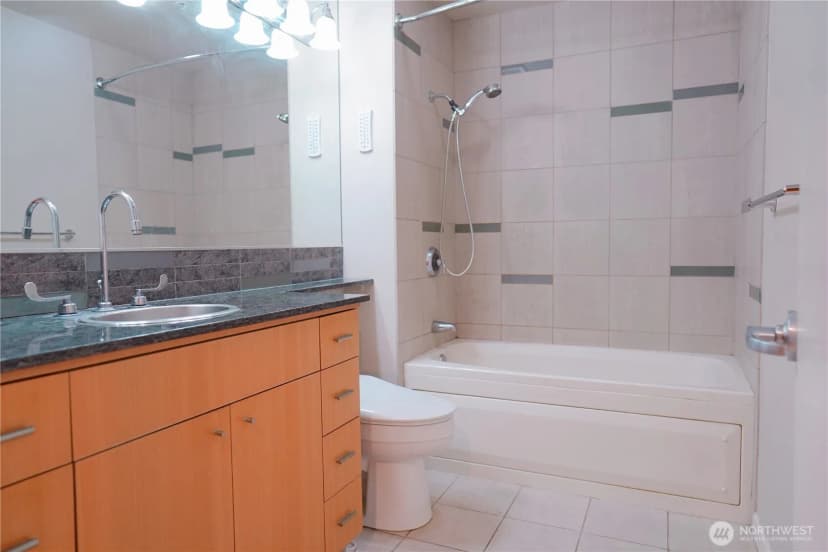 Property photo for 17 W Mercer Street #207, Seattle photo 21