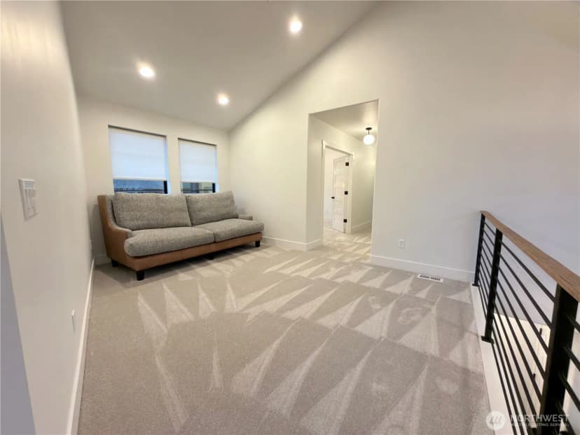 Property photo for 29108 218th Place Se, Black Diamond photo 19