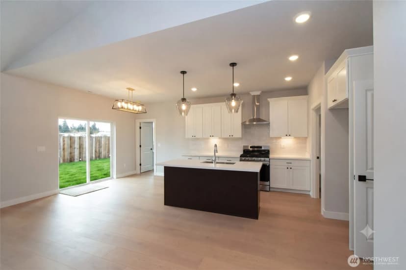 Property photo for 65 Sussex Court #20, Sequim photo 10