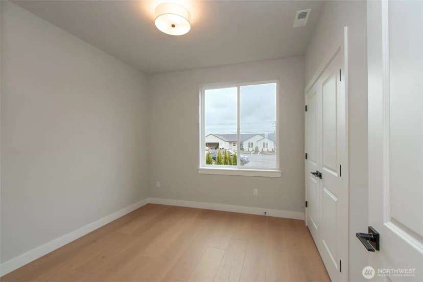 Property photo for 61 Sussex Court #19, Sequim photo 24
