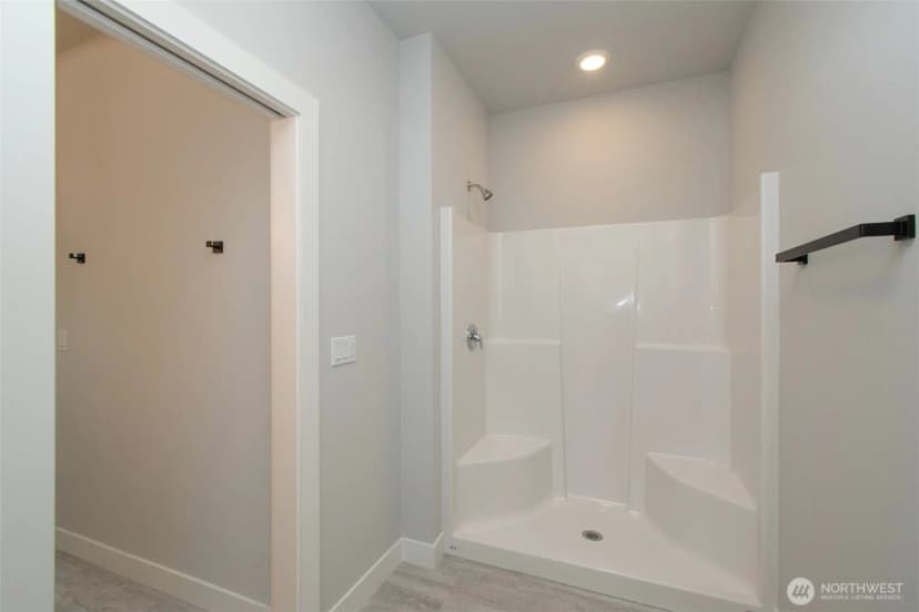 Property photo for 61 Sussex Court #19, Sequim photo 21
