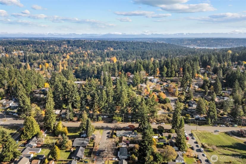 Property photo for 18809 10th Avenue Ne, Shoreline photo 34
