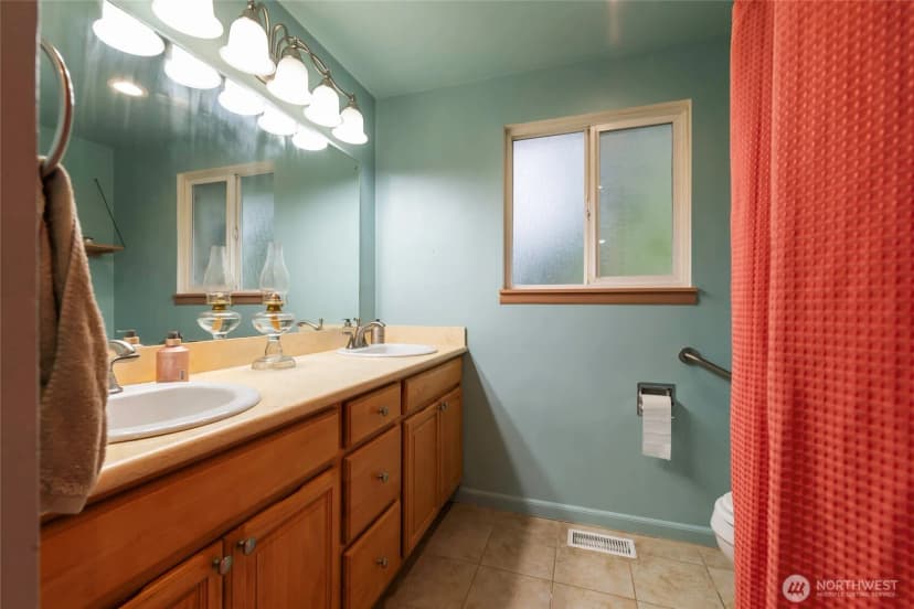 Property photo for 29027 38th Avenue S, Auburn photo 11