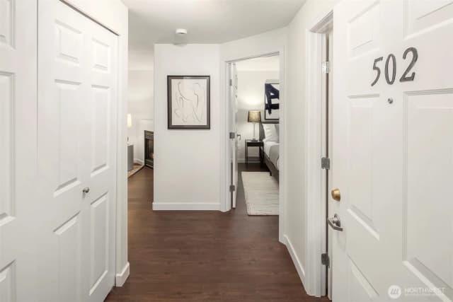 Property photo for 3318 30th Avenue Sw #a502, Seattle photo 4