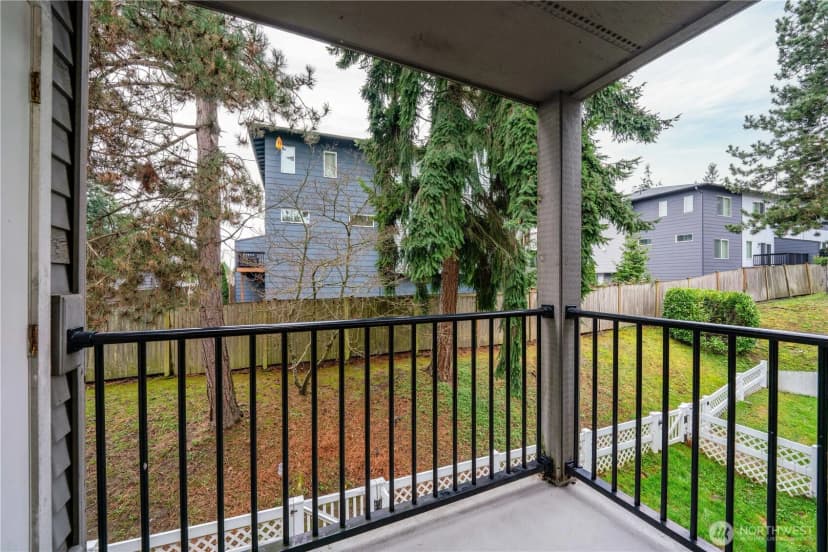 Property photo for 15415 35th Avenue W #f204, Lynnwood photo 27