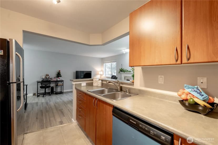 Property photo for 15415 35th Avenue W #f204, Lynnwood photo 18