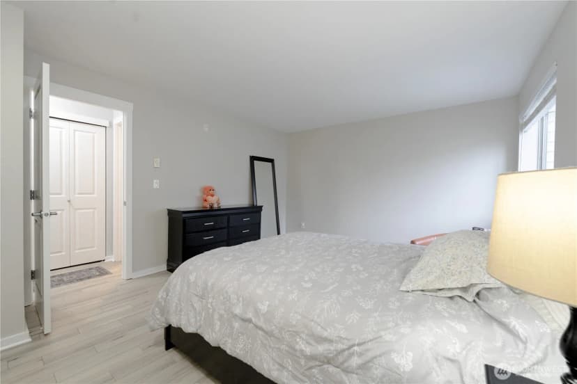Property photo for 15415 35th Avenue W #f204, Lynnwood photo 21